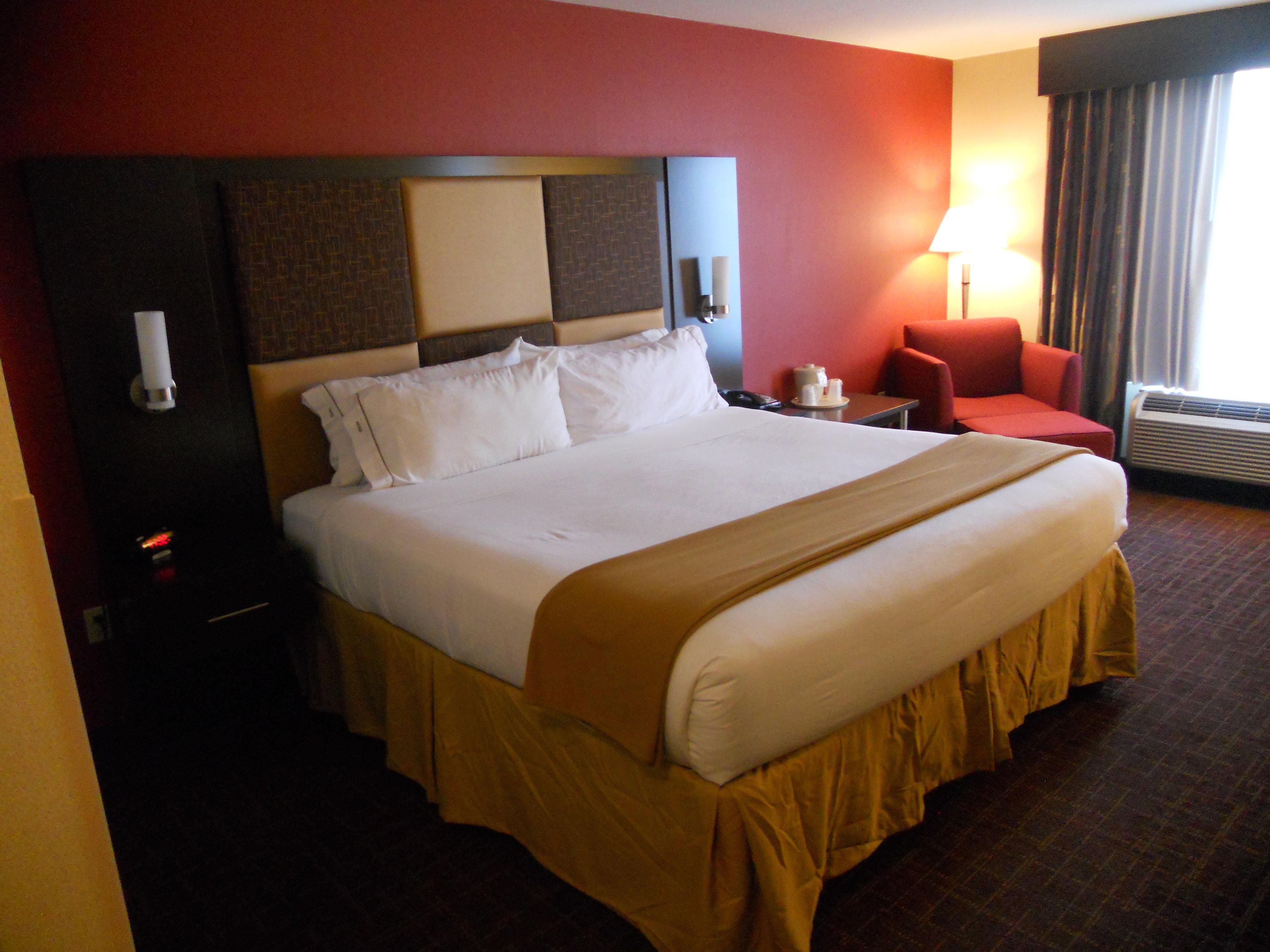 Holiday Inn Express Greensburg, An Ihg Hotel Ngoại thất bức ảnh